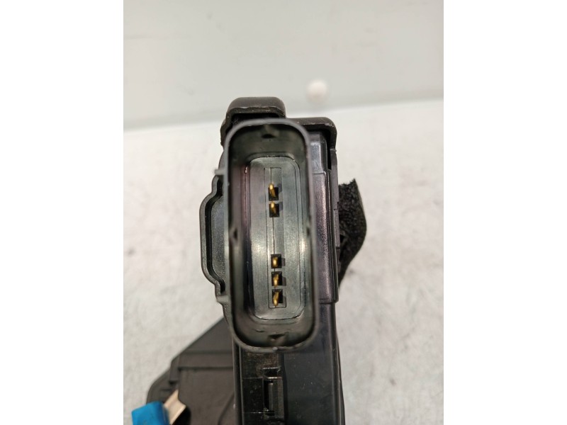 Recambio de motor cierre centralizado delantero izquierdo para kia niro business referencia OEM IAM 41420G5000  