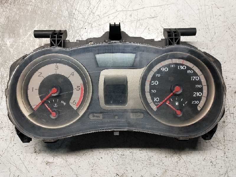 Recambio de cuadro instrumentos para renault clio iii emotion referencia OEM IAM 8200582709G UCCB019227 8201060289