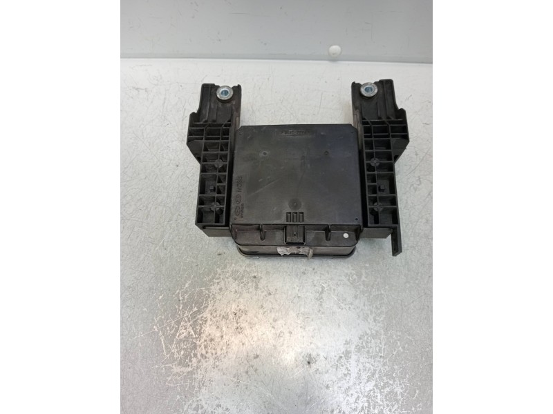 Recambio de modulo electronico para kia niro business referencia OEM IAM 03420190 90182402 