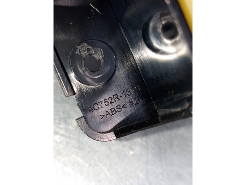 Recambio de mando elevalunas delantero derecho para kia niro business referencia OEM IAM 4C752R1310  