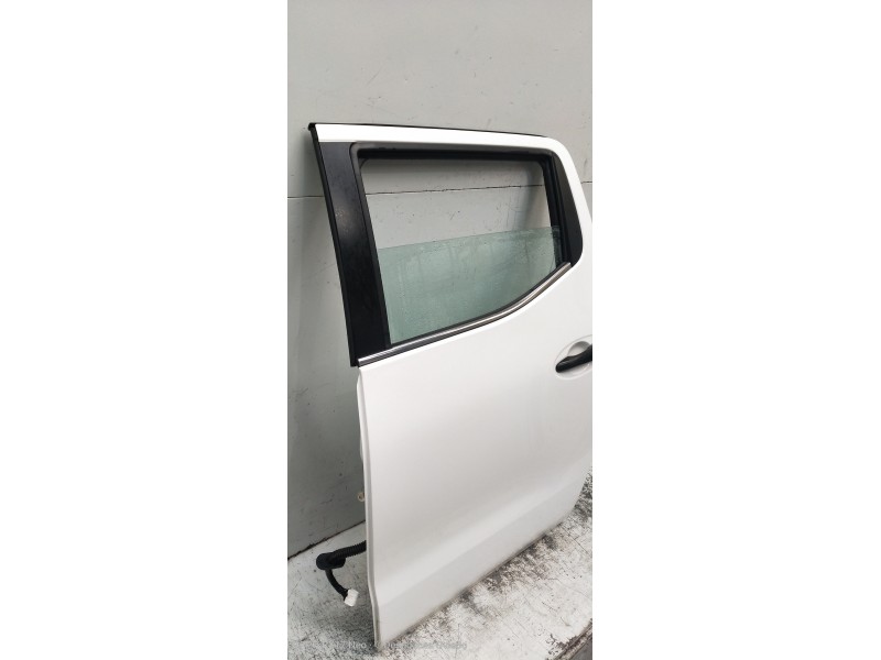 Recambio de puerta trasera izquierda para nissan navara pick-up (d40m) referencia OEM IAM   4P