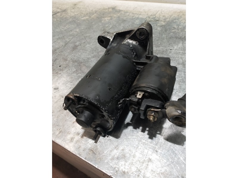 Recambio de motor arranque para peugeot 205 berlina 1.1 mito referencia OEM IAM 0001112007  