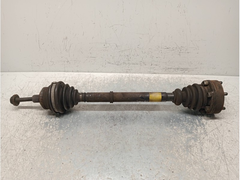 Recambio de transmision delantera izquierda para audi coupe (8b3) básico referencia OEM IAM   