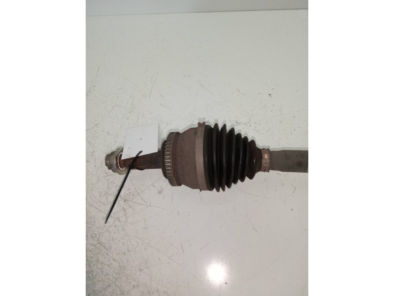 Recambio de transmision delantera derecha para kia cee´d sporty wagon concept referencia OEM IAM 495001H211  