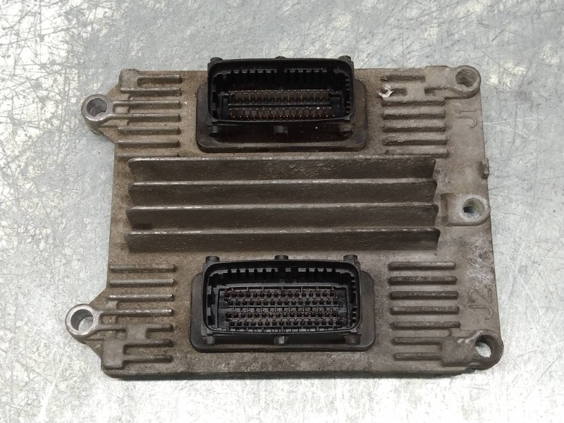 Recambio de centralita motor uce para opel astra g coupé 2.2 16v edition referencia OEM IAM 09391283 12202143 BC DKTP