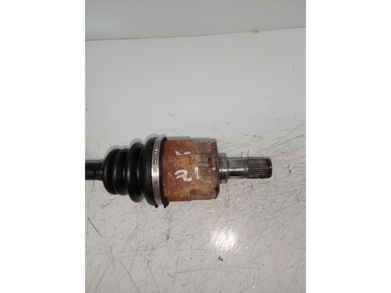 Recambio de transmision delantera izquierda para kia cee´d sporty wagon active referencia OEM IAM   