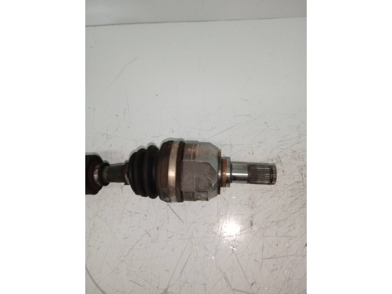 Recambio de transmision delantera izquierda para kia cee´d 1.6 crdi cat referencia OEM IAM   