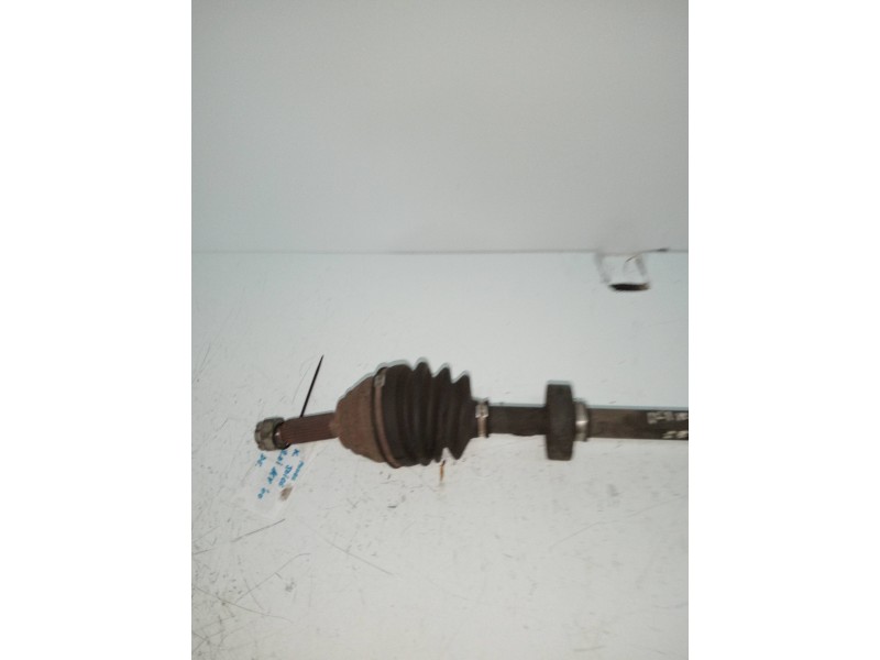 Recambio de transmision delantera derecha para kia joice referencia OEM IAM    Recambio de transmision delantera derecha para kia joice referencia OEM IAM