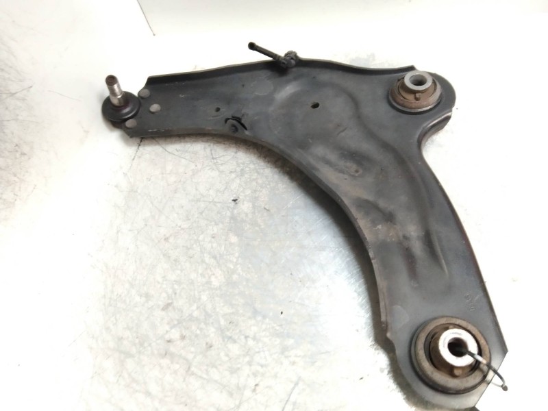 Recambio de brazo suspension inferior delantero izquierdo para renault espace iv (jk0) expression referencia OEM IAM   