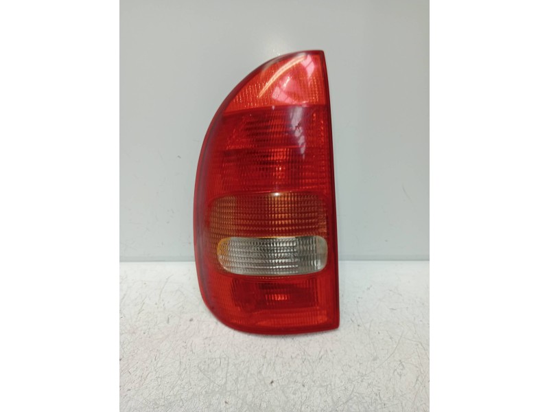 Recambio de piloto trasero izquierdo para opel corsa b viva referencia OEM IAM   