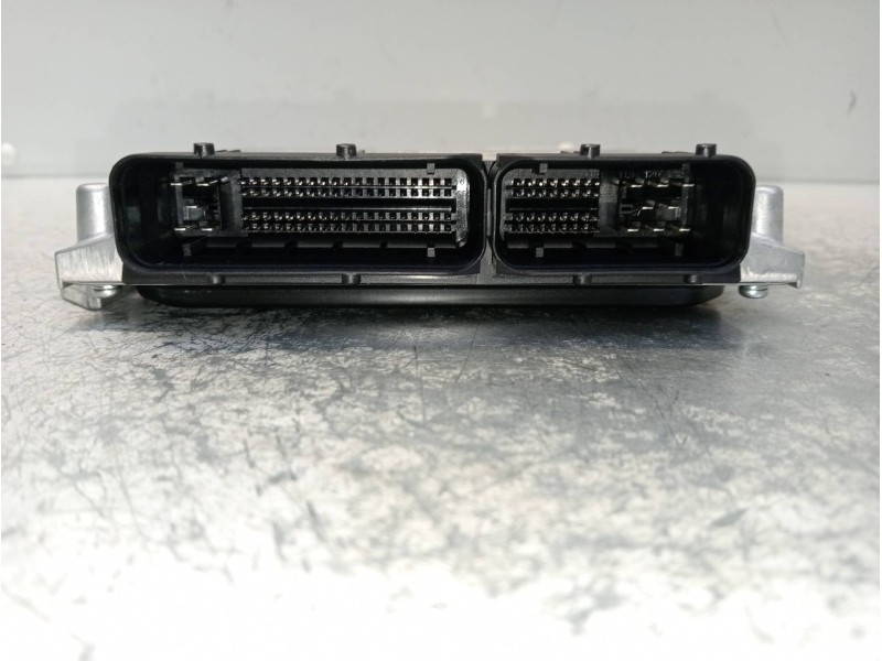 Recambio de centralita motor uce para mazda 6 lim. (gh) 2.0 crtd 140cv active (5-ptas.) referencia OEM IAM 2758008106  