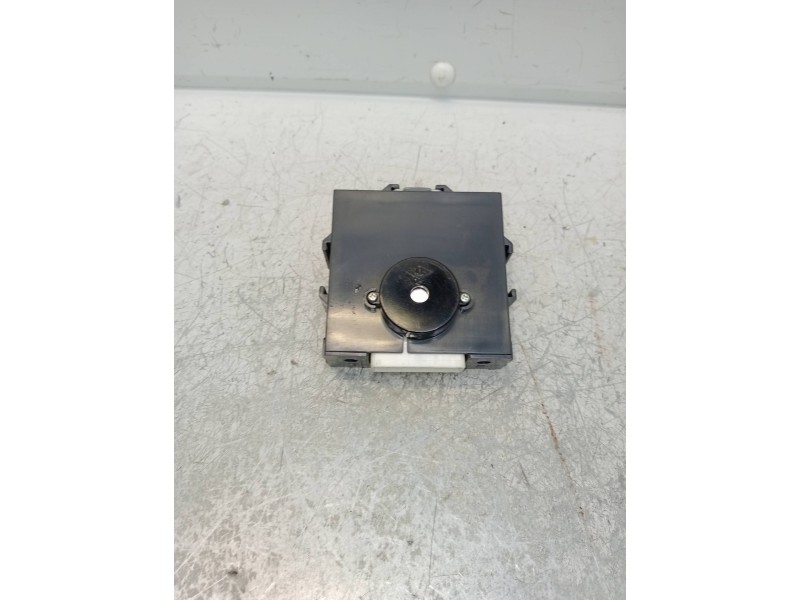 Recambio de modulo electronico para mazda 6 lim. (gh) 2.0 crtd 140cv active (5-ptas.) referencia OEM IAM ADC5003000G  