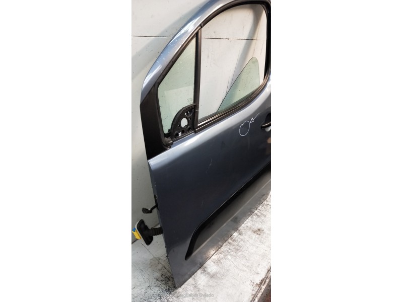 Recambio de puerta delantera izquierda para citroen berlingo 1.6 hdi 92 multispace referencia OEM IAM   5P