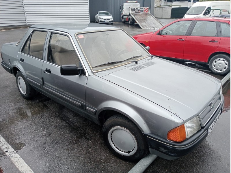ford orion del año 1984