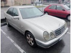 mercedes clase e (w210) berlina diesel del año 2003