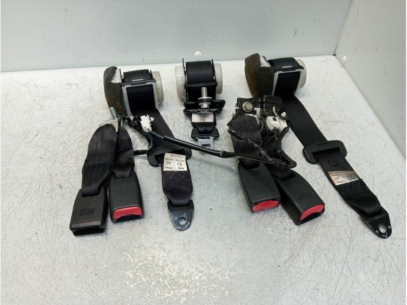 Recambio de juego cinturones trasero para mazda 6 lim. (gh) 2.0 crtd 140cv active (5-ptas.) referencia OEM IAM   