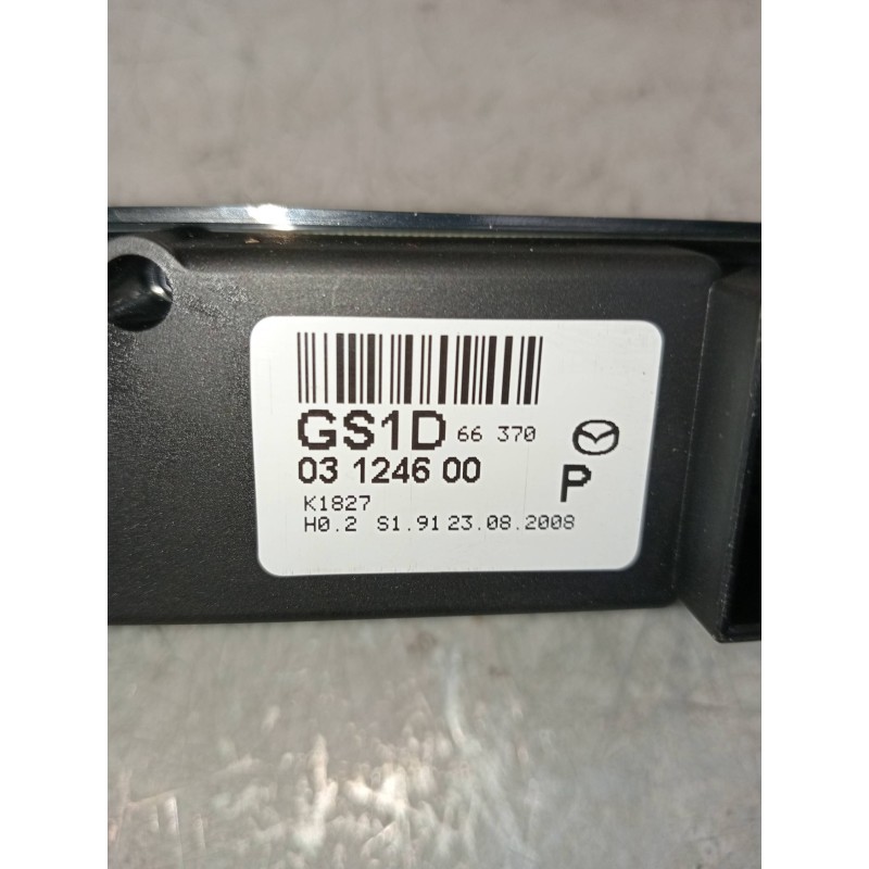 Recambio de mando elevalunas delantero derecho para mazda 6 lim. (gh) 2.0 crtd 140cv active (5-ptas.) referencia OEM IAM GS1D031