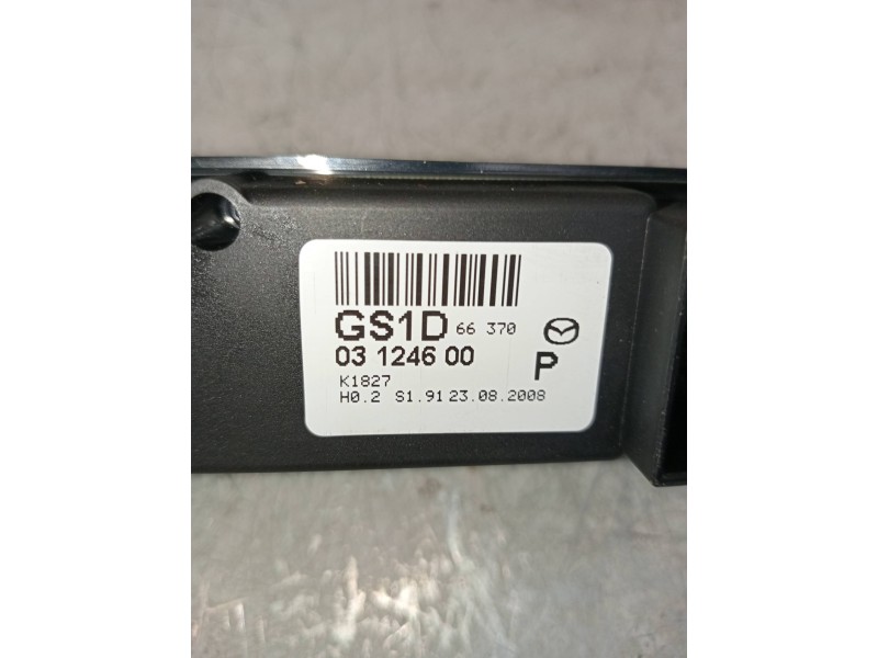 Recambio de mando elevalunas delantero derecho para mazda 6 lim. (gh) 2.0 crtd 140cv active (5-ptas.) referencia OEM IAM GS1D031