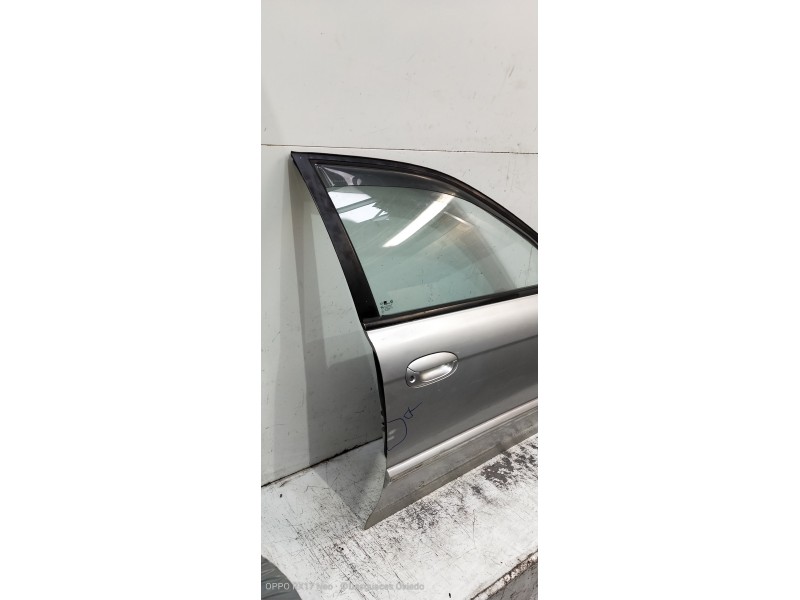 Recambio de puerta delantera derecha para kia shuma ii 1.6 ls berlina portón referencia OEM IAM   5P