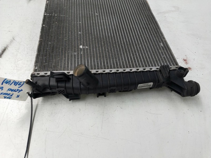 Recambio de radiador agua para ford focus lim. (cb4) 1.6 tdci cat referencia OEM IAM 3M5H8005TL  