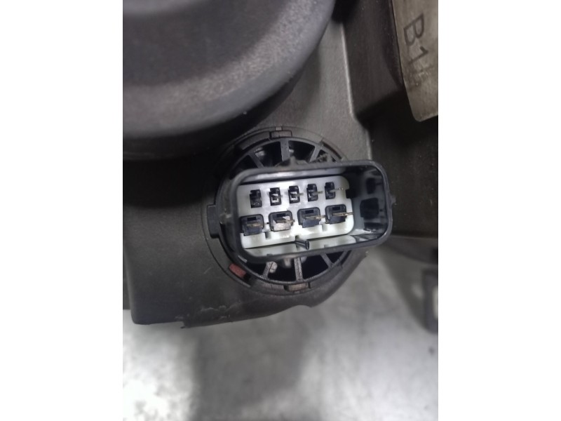 Recambio de faro derecho para mg rover serie 75 (rj) 1.8 cat referencia OEM IAM   