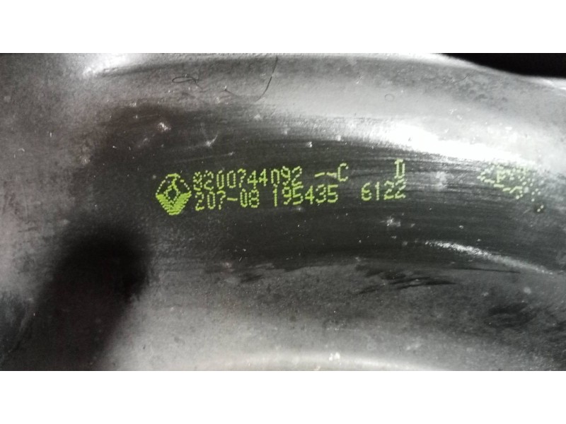 Recambio de brazo suspension inferior delantero derecho para renault clio iii referencia OEM IAM 8200744092  