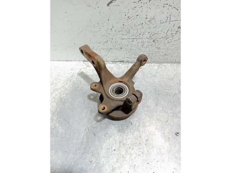 Recambio de mangueta delantera derecha para renault clio i fase i+ii (b/c57) referencia OEM IAM   