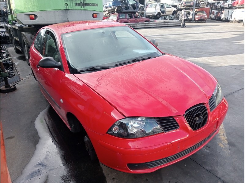 seat ibiza (6l1) del año 2002
