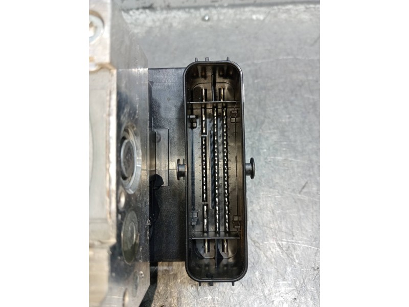 Recambio de abs para bmw serie 3 berlina (g20) 320d referencia OEM IAM 10091908113 10062739481. 689924001 28516195383. 100220177