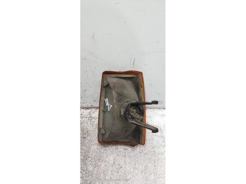 Recambio de piloto delantero derecho para renault 9 1.4 gtl avenue referencia OEM IAM   