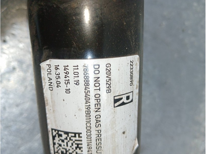 Recambio de amortiguador delantero derecho para bmw serie 3 berlina (g20) 320d referencia OEM IAM 22330890  ESTA UN POCO DOBLADO