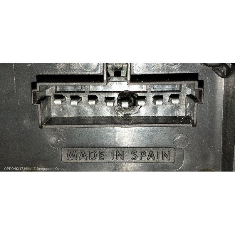 Recambio de piloto delantero derecho para renault clio i fase i+ii (b/c57) referencia OEM IAM 7700827552  