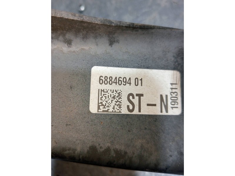 Recambio de brazo suspension inferior trasero izquierdo para bmw serie 3 berlina (g20) 320d referencia OEM IAM 688469401  