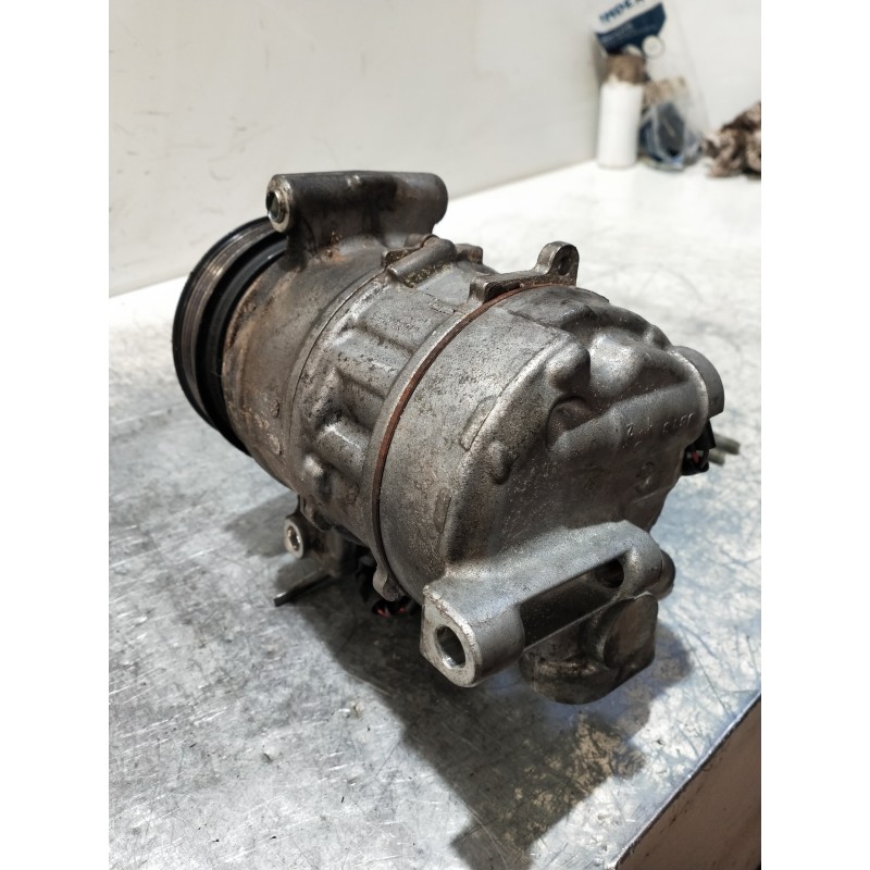 Recambio de compresor aire acondicionado para audi a4 avant (8w5) sport edition quattro referencia OEM IAM 4M0820803J 4471400300