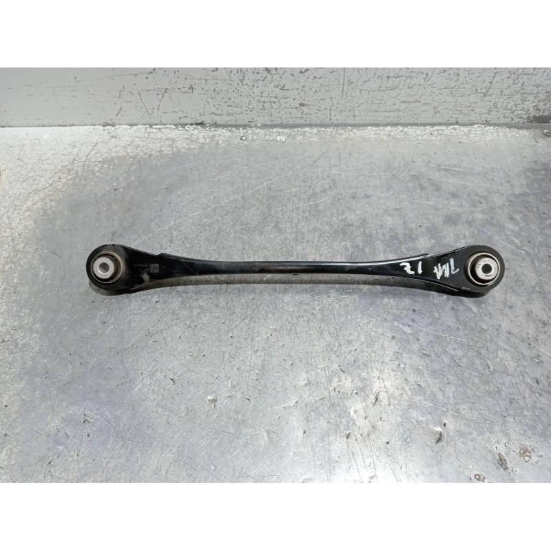 Recambio de brazo suspension inferior trasero izquierdo para bmw serie 3 berlina (g20) 320d referencia OEM IAM 688255201  