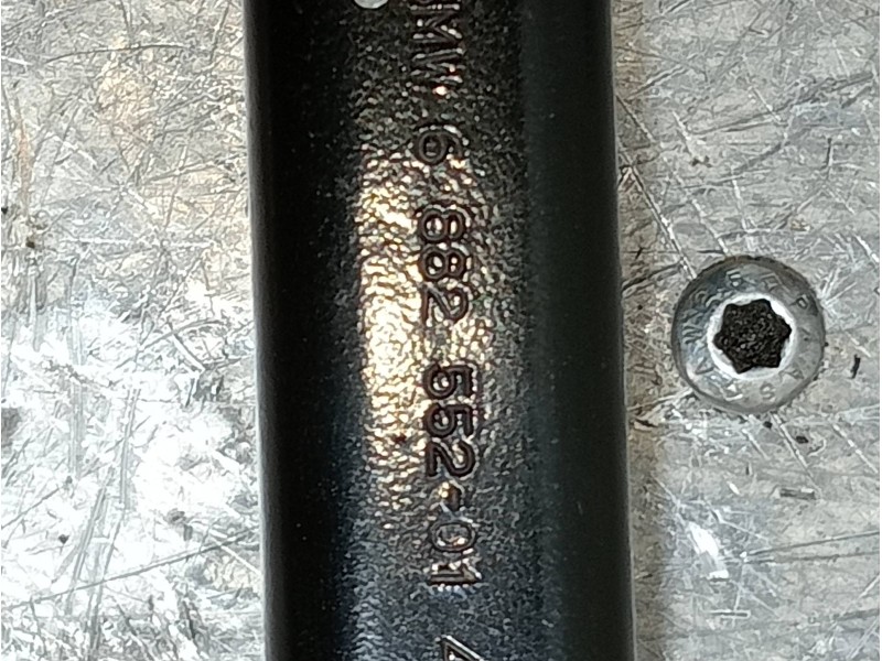 Recambio de brazo suspension inferior trasero izquierdo para bmw serie 3 berlina (g20) 320d referencia OEM IAM 688255201  