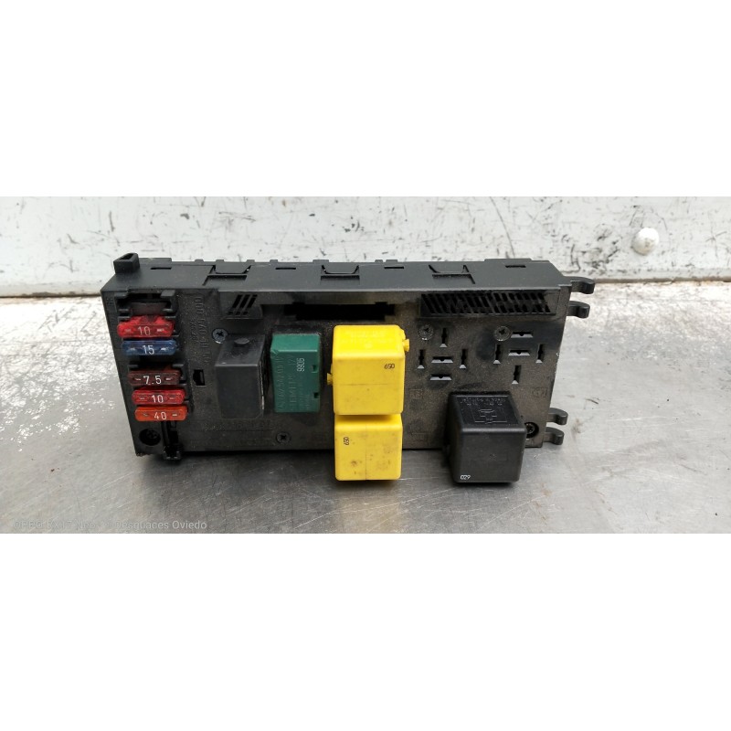 Recambio de caja reles / fusibles para mercedes clase c (w202) berlina 180 (202.018) referencia OEM IAM 0195455632 304587 