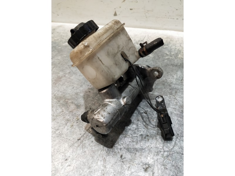 Recambio de bomba freno para kia shuma ii 1.6 ls berlina portón referencia OEM IAM   