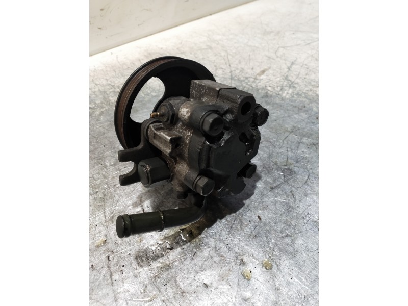 Recambio de bomba direccion para kia shuma ii 1.6 ls berlina portón referencia OEM IAM   