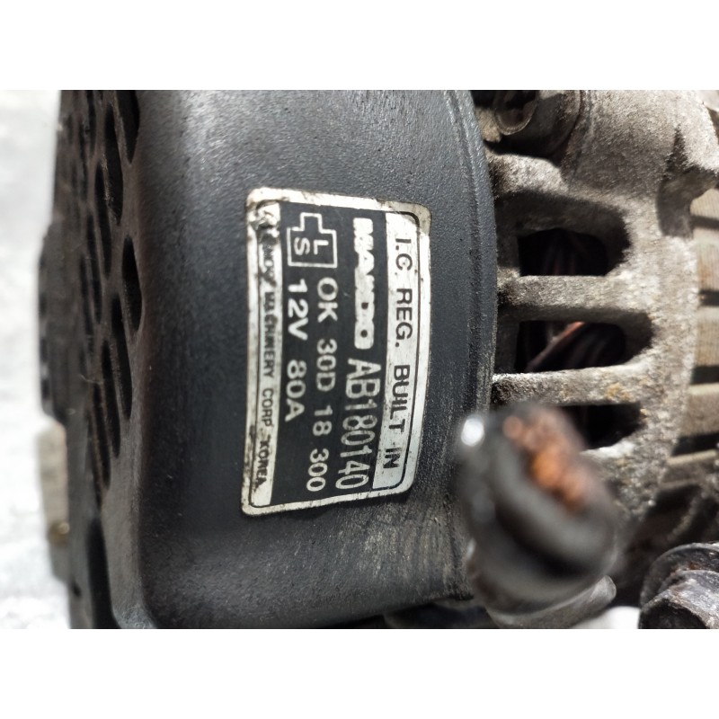 Recambio de alternador para kia shuma ii 1.6 ls berlina portón referencia OEM IAM AB180140 0K30D18300 