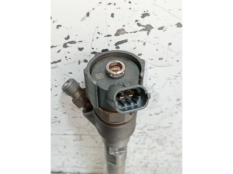 Recambio de inyector para hyundai tucson (jm) 2.0 crdi style referencia OEM IAM 0445110258 3380027400 