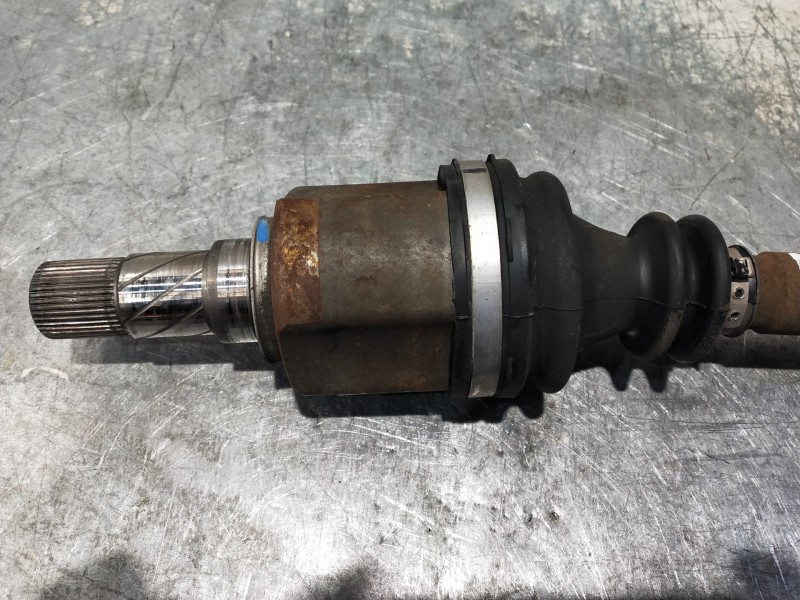 Recambio de transmision delantera izquierda para renault scenic ii authentique referencia OEM IAM 8200198016 EBJ95BT20 