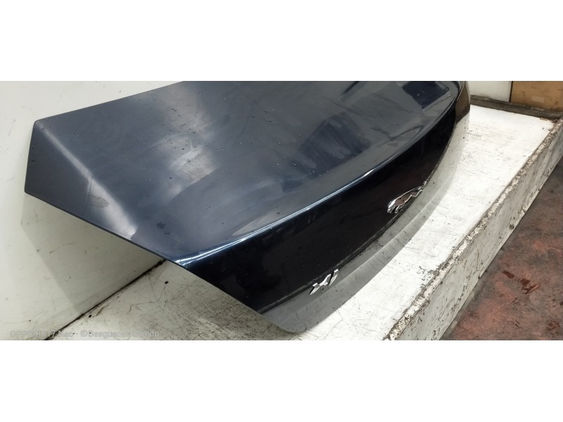 Recambio de tapa maletero para jaguar xj 3.0 v6 diesel cat referencia OEM IAM   