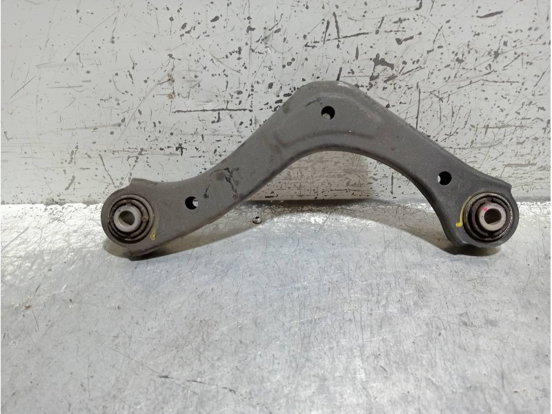 Recambio de brazo suspension superior trasero izquierdo para kia niro business referencia OEM IAM 55100G2100  