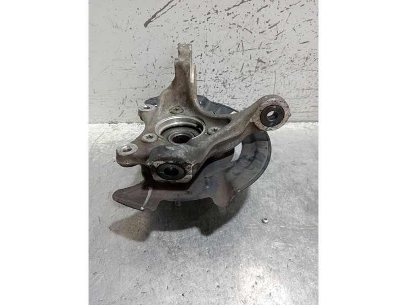 Recambio de mangueta delantera derecha para kia niro business referencia OEM IAM   