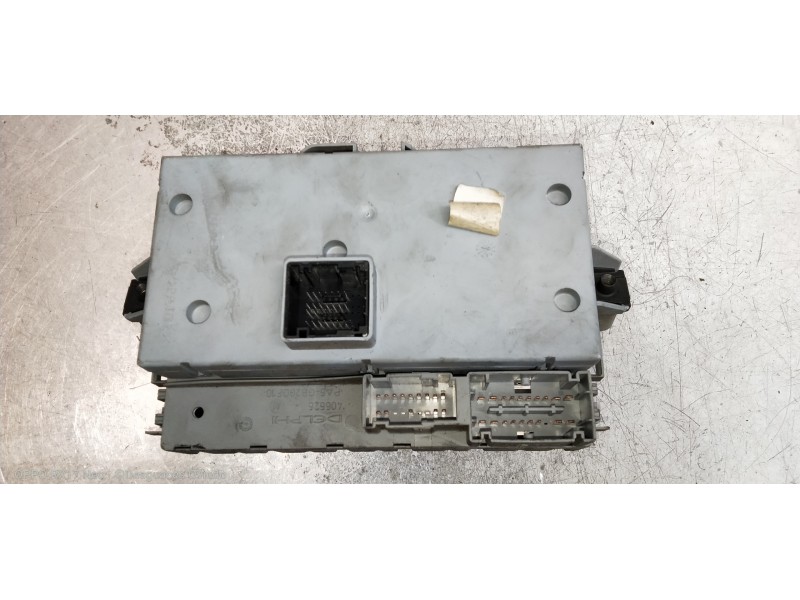 Recambio de caja reles / fusibles para fiat punto berlina (188) 1.2 16v elx referencia OEM IAM 468177285NPL  