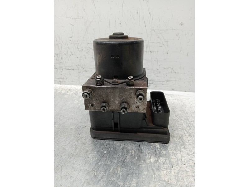 Recambio de abs para opel zafira b cosmo referencia OEM IAM 10096005593 10020602484 13234911