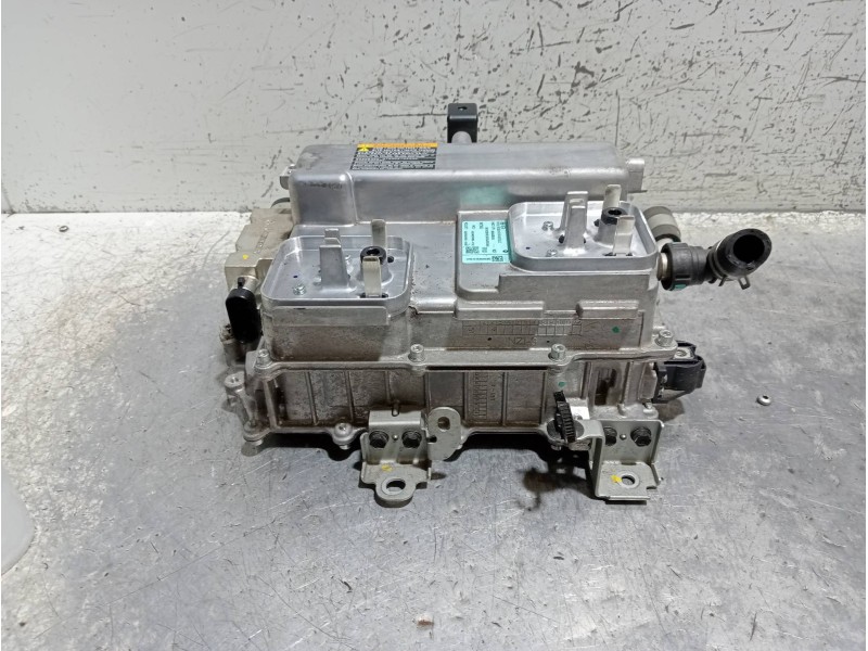 Recambio de bateria para kia niro business referencia OEM IAM 366002B690  CONVVERTIDOR DE CORRIENTE