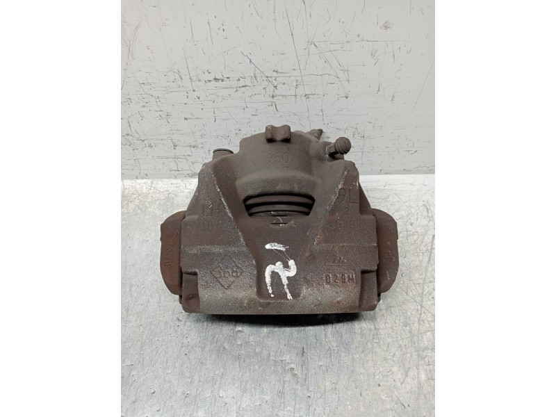 Recambio de pinza freno delantera izquierda para renault fluence expression referencia OEM IAM   