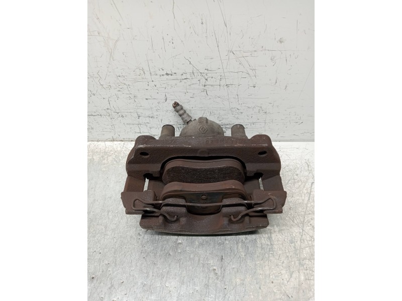 Recambio de pinza freno delantera izquierda para renault fluence expression referencia OEM IAM   
